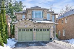 107 WORTHINGTON AVENUE  Richmond Hill, ON L4E 3Z6