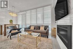 613 - 59 ANNIE CRAIG DRIVE  Toronto, ON M8V 0C5