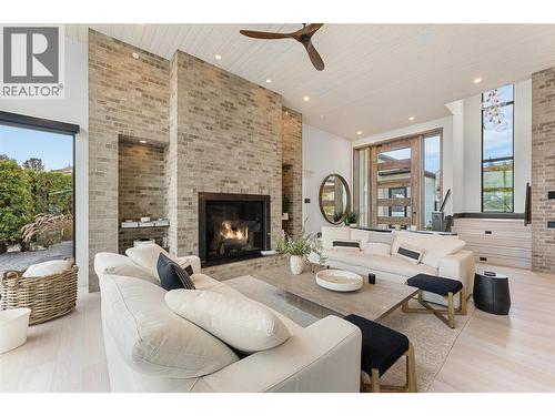 2641 Casa Loma Road, West Kelowna, BC - Indoor Photo Showing Living Room With Fireplace