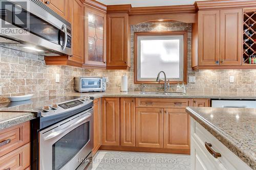 43 Daniels Crescent, Ajax, ON - Indoor Photo Showing Kitchen With Double Sink
