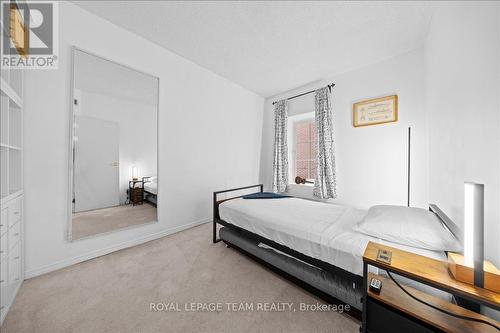 5 - 10 Clarence Street, Ottawa, ON - Indoor Photo Showing Bedroom