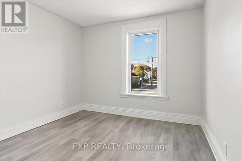 650 Armour Road, Peterborough (Ashburnham Ward 4), ON - Indoor Photo Showing Other Room