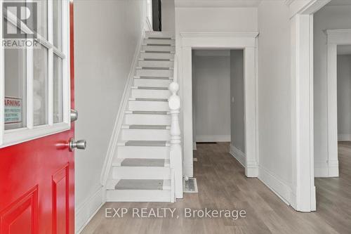 650 Armour Road, Peterborough (Ashburnham Ward 4), ON - Indoor Photo Showing Other Room