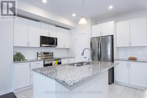 79 Rookie Crescent, Ottawa, ON - Indoor Photo Showing Kitchen With Double Sink With Upgraded Kitchen