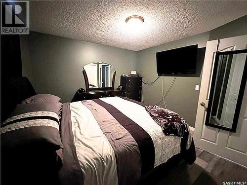 331 4Th Street, Weyburn Rm No. 67, SK - Indoor Photo Showing Bedroom