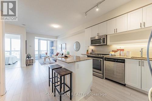 1904 - 18 Graydon Hall Drive, Toronto, ON - Indoor Photo Showing Kitchen With Stainless Steel Kitchen With Upgraded Kitchen