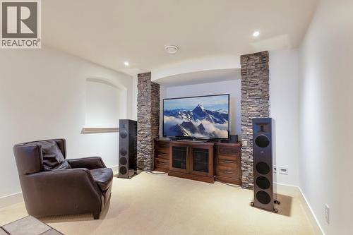 2077 Rosefield Drive, West Kelowna, BC - Indoor