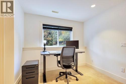 2077 Rosefield Drive, West Kelowna, BC - Indoor Photo Showing Office