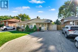 2458 PADSTOW CRESCENT  Mississauga, ON L5J 2G4