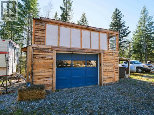 4591 Matthews Road, Quesnel, BC - Outdoor