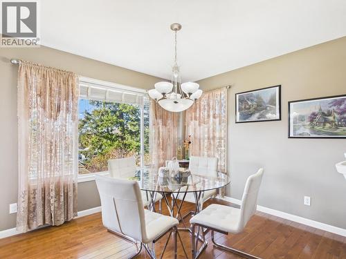 959 Midnight Drive, Williams Lake, BC - Indoor Photo Showing Dining Room