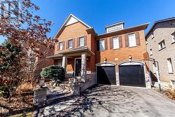 3420 MISTWELL CRESCENT  Oakville, ON L6L 0A3