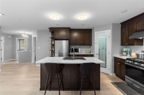 118 Cowling Pl, Nanaimo, BC 