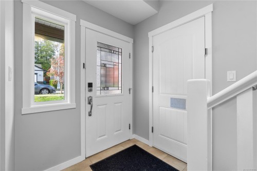 118 Cowling Pl, Nanaimo, BC 