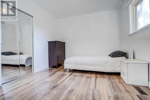 104 Tanjoe Crescent, Toronto, ON - Indoor Photo Showing Bedroom