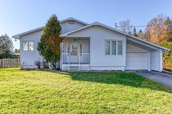 1541 Ch. Principal  Shawinigan, QC G9R 1E7