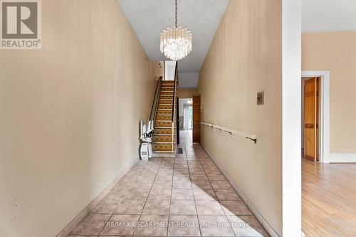 241 Robert Street, Hamilton, ON - Indoor Photo Showing Other Room