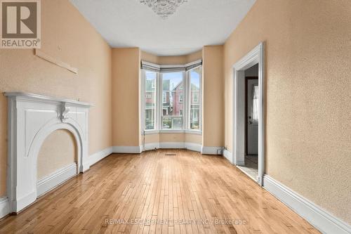 241 Robert Street, Hamilton, ON - Indoor Photo Showing Other Room