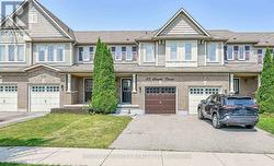 39 NEWPORT CRESCENT  Hamilton, ON L9A 0B2