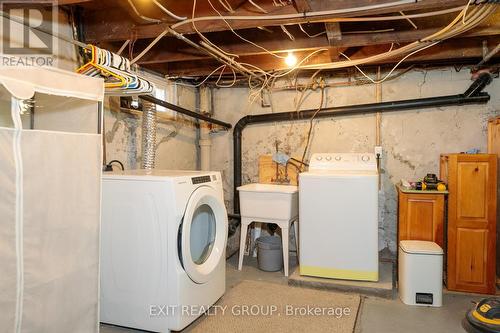 92 Byron Street, Quinte West (Trenton Ward), ON - Indoor Photo Showing Laundry Room