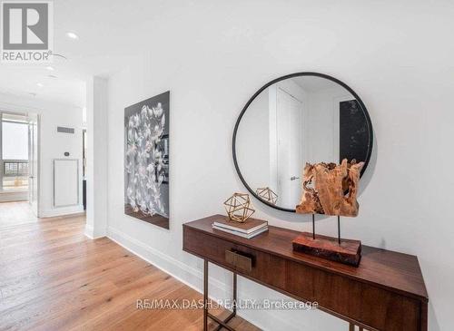 806 - 151 Avenue Road, Toronto, ON - Indoor Photo Showing Other Room