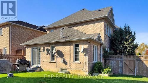 1 Nieuwendyk Street, Whitby, ON - Outdoor