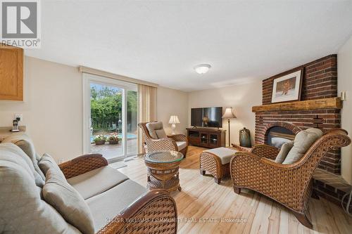 11 Bayleaf Court, Peterborough (Monaghan Ward 2), ON - Indoor Photo Showing Living Room With Fireplace