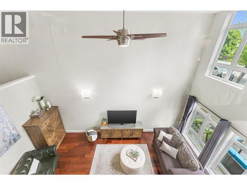 457 West Avenue Unit# 111, Kelowna, BC - Indoor