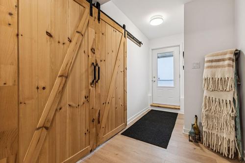 Hall d'entrée/Vestibule - 4029 Ch. River, Pontiac, QC - Indoor Photo Showing Other Room