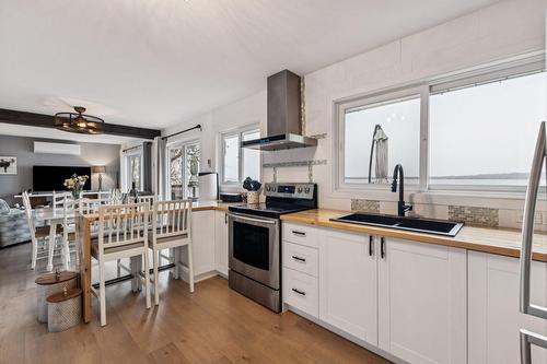 Cuisine - 4029 Ch. River, Pontiac, QC - Indoor Photo Showing Kitchen With Double Sink