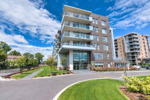 612-365 Boul. Brunswick  Pointe-Claire, QC H9R 0H3