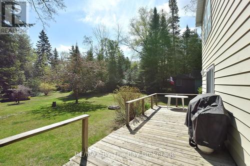 15 Sylvan Avenue, Wasaga Beach, ON - Outdoor