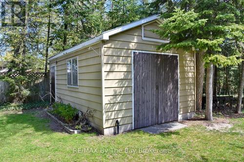 15 Sylvan Avenue, Wasaga Beach, ON - Outdoor With Exterior