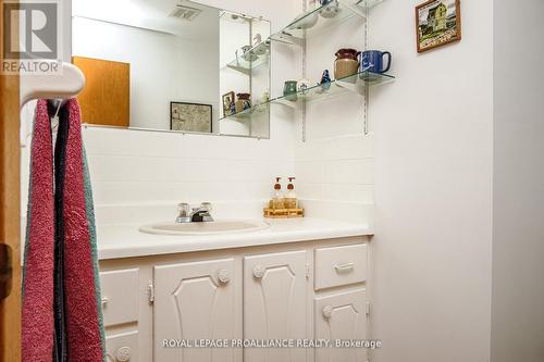 95 Baylea Drive, Quinte West (Sidney Ward), ON - Indoor Photo Showing Bathroom