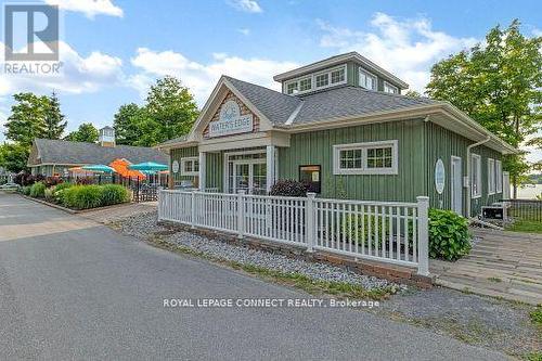 6 Farm View Lane, Prince Edward County, ON 