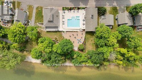 6 Farm View Lane, Prince Edward County, ON 