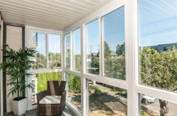 302-1024 Fairfield Rd  Victoria, BC V8V 3A5