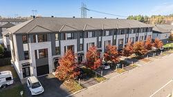 17706 Rue de Chenonceau  Mirabel, QC J7J 0S3