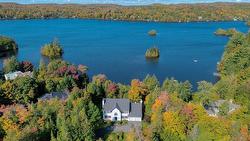 135 Ch. Fournel  Sainte-Anne-Des-Lacs, QC J0R 1B0