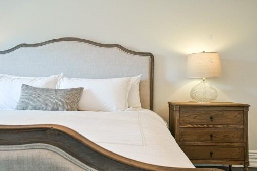 Chambre à coucher principale - 135 Ch. Fournel, Sainte-Anne-Des-Lacs, QC - Indoor Photo Showing Bedroom