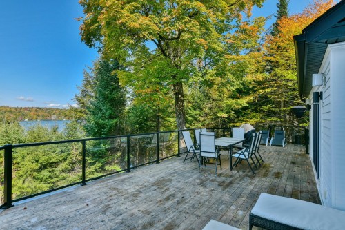 Terrasse - 135 Ch. Fournel, Sainte-Anne-Des-Lacs, QC - Outdoor With Exterior