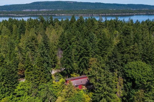 2470 North End Rd, Salt Spring, BC 