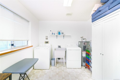 2741 Fairmile Rd, Campbell River, BC 