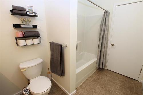 304-110 James Ave, Winnipeg, MB 