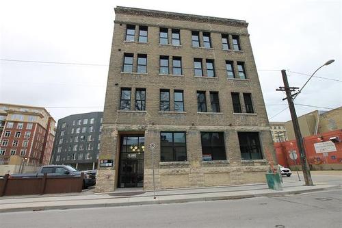 304-110 James Ave, Winnipeg, MB 