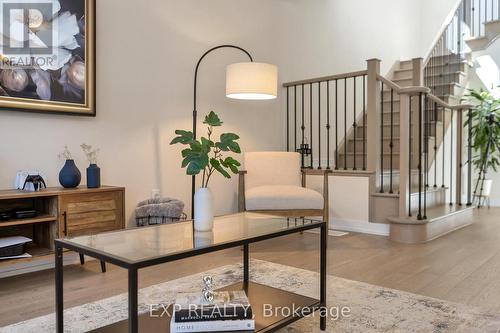 6 Sundin Drive, Haldimand, ON - Indoor Photo Showing Other Room