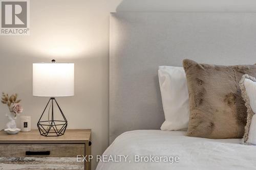 6 Sundin Drive, Haldimand, ON - Indoor Photo Showing Bedroom