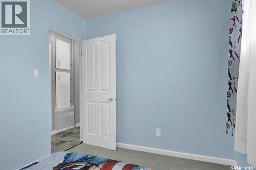 5513 4Th Avenue, Regina, SK - Indoor