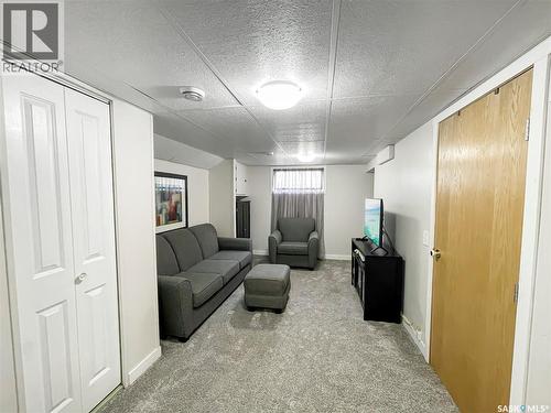 5513 4Th Avenue, Regina, SK - Indoor Photo Showing Other Room