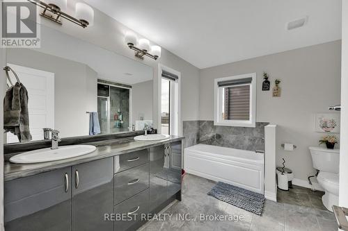 130 Hitchman Street, Brant, ON - Indoor Photo Showing Bathroom